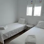 Sherry Viii Parking Gratuito